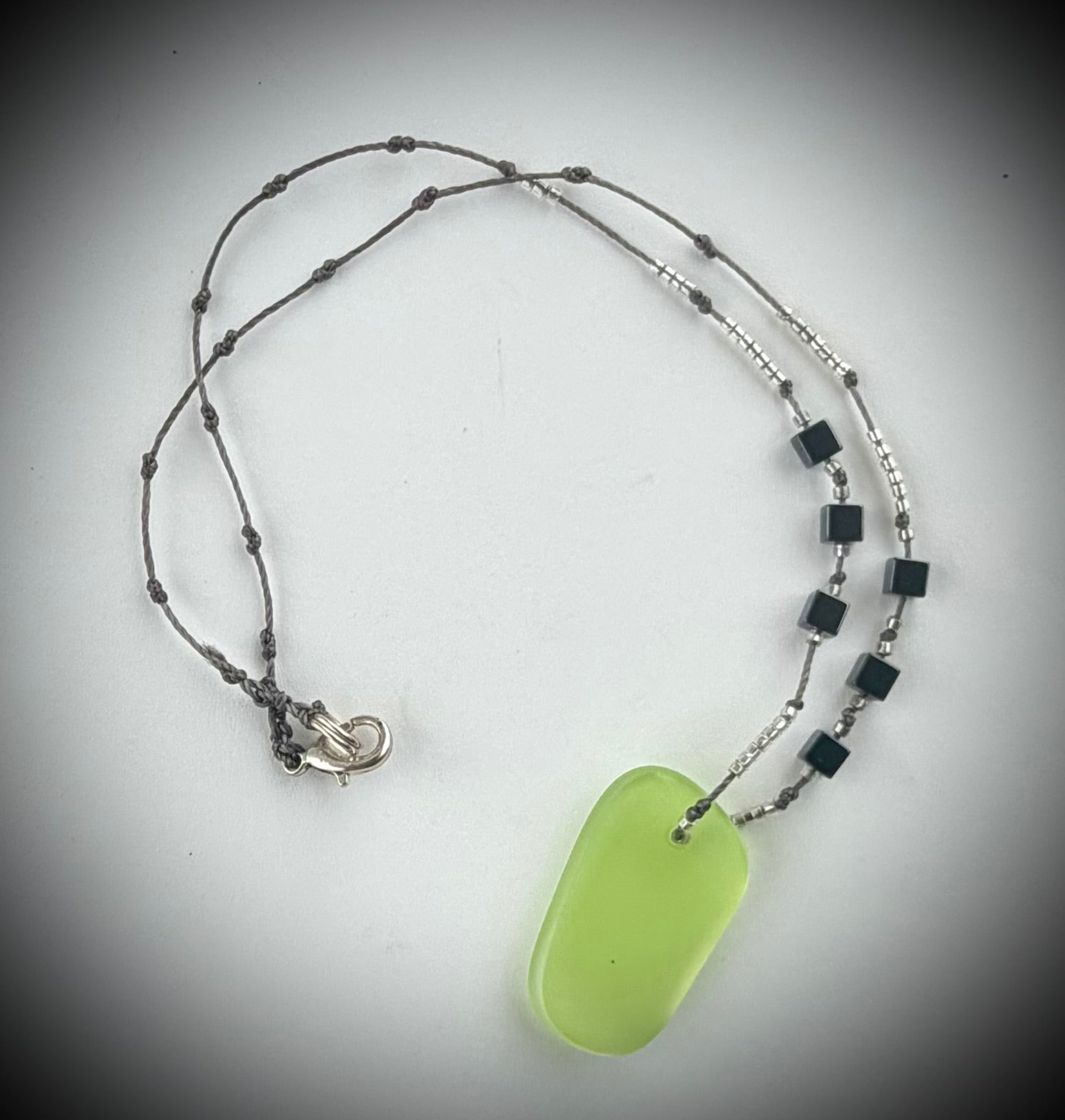 Seaglass necklace - Glowing citron