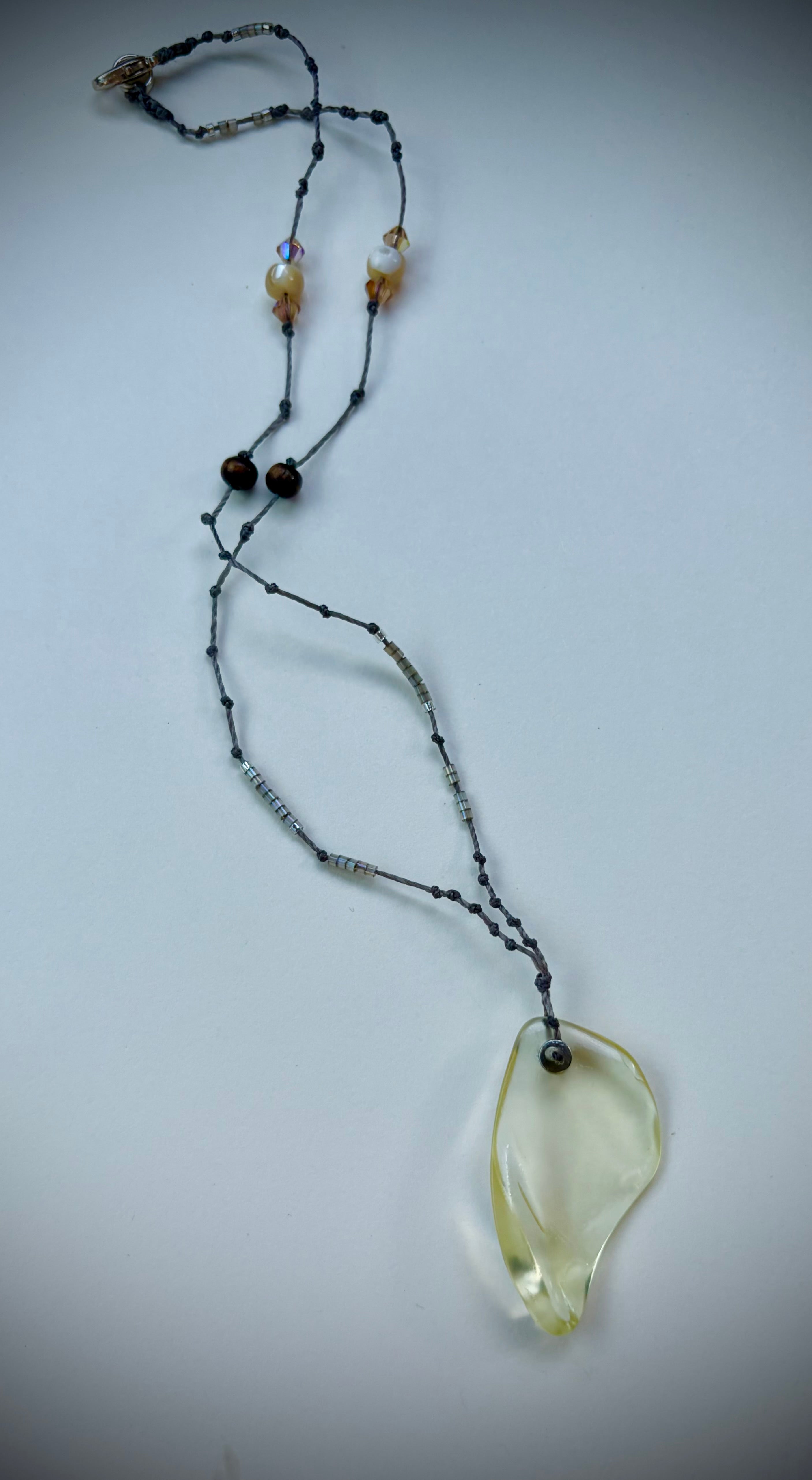 Creamy yellow glass necklace